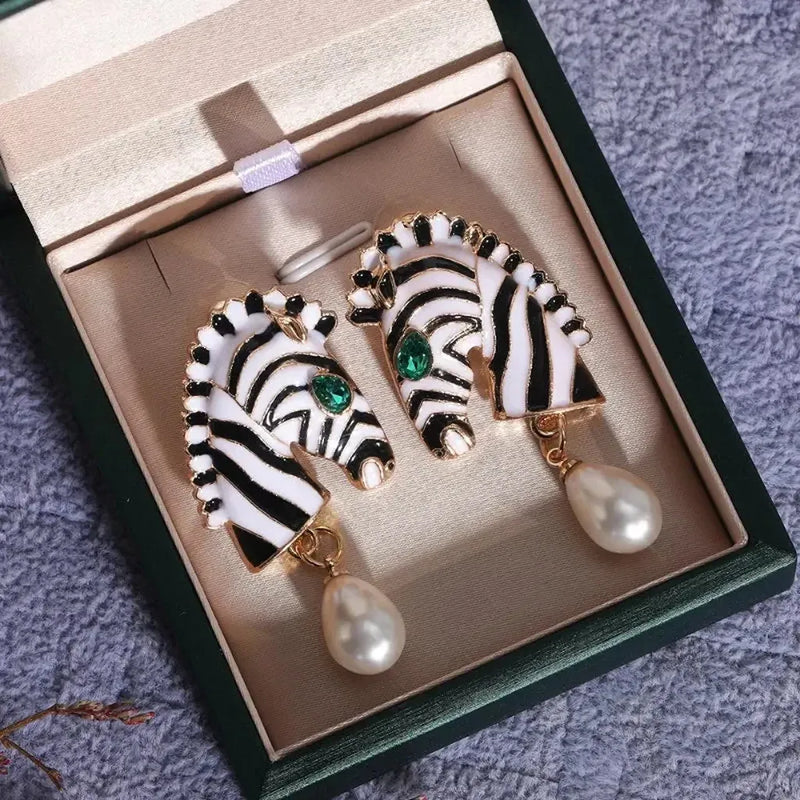 Kolczyki zebra z perłą