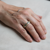 Vintage Złoty Ring Bunt